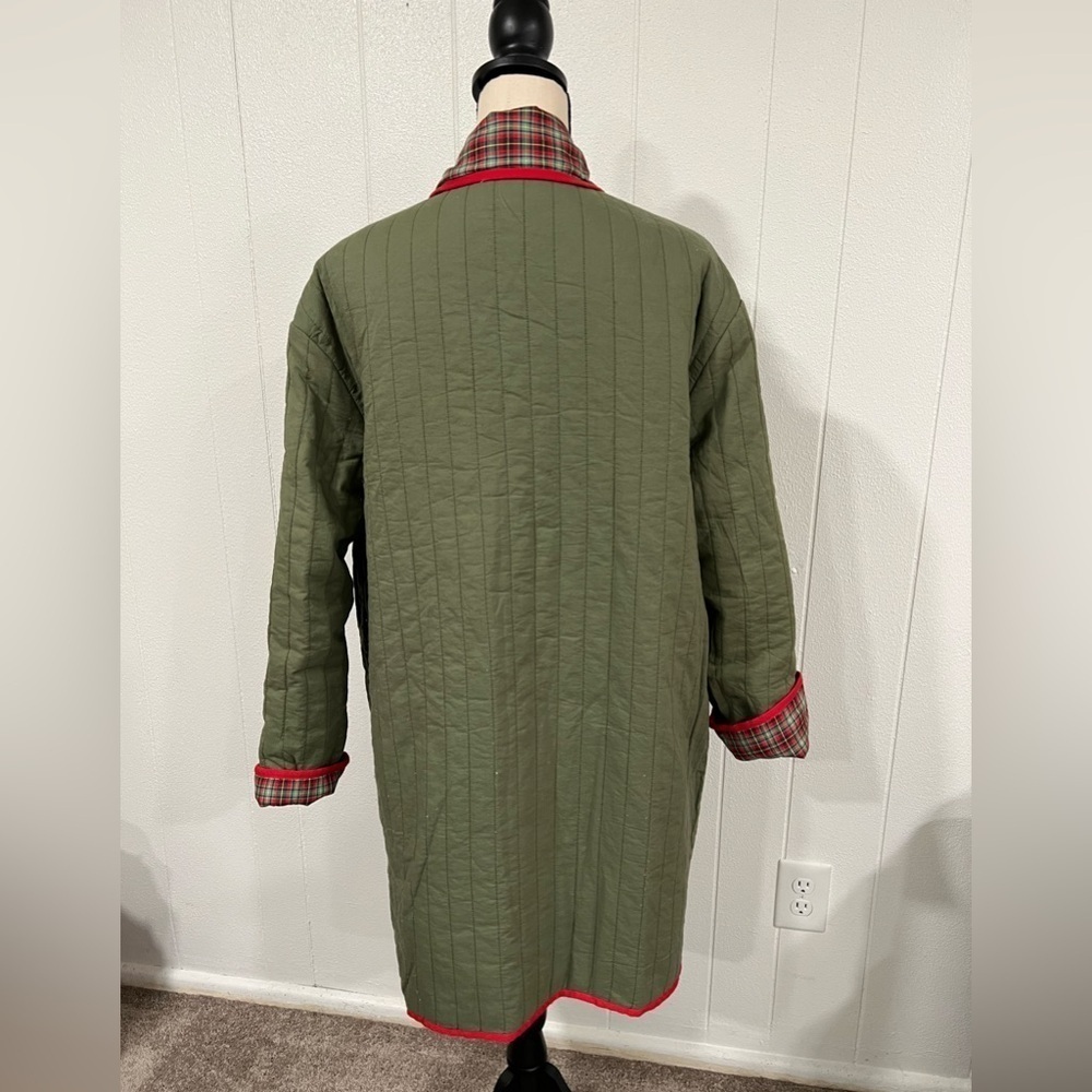 NWT THE GREAT The Reversible Mountain Puffer Plaid Jacket
Size L / 3 Goop - Picture 5 of 11